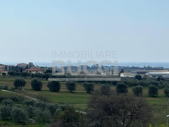 RIOTORTO Appartamento con giardino e terrazza pranzabile VISTA MARE € 249.000 con garage
