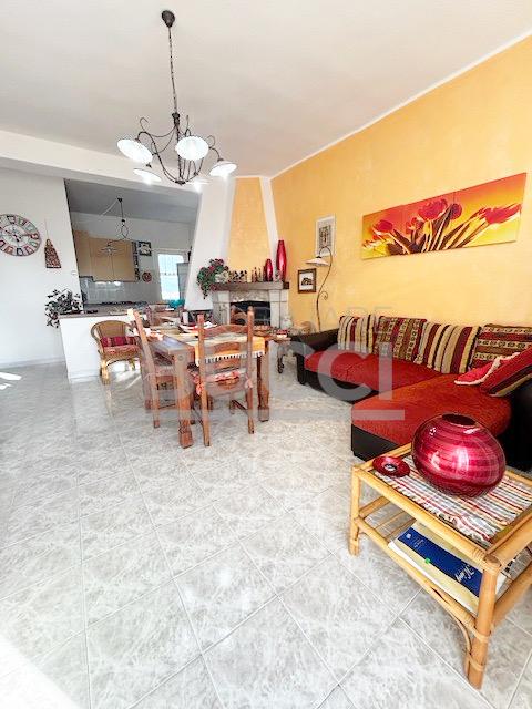 FOLLONICA Zona nuova Appartamento con due camere matrimoniali ottima posizione € 270.000