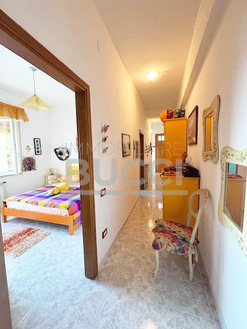 FOLLONICA Zona nuova Appartamento con due camere matrimoniali ottima posizione € 270.000