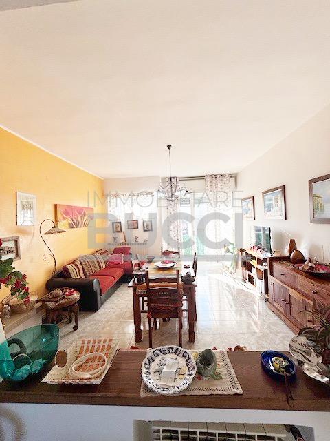 FOLLONICA Zona nuova Appartamento con due camere matrimoniali ottima posizione € 270.000